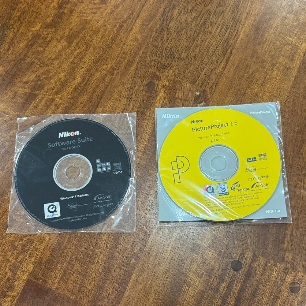 Bundle of Nikon Software Suite and PictureProject 1.6 CD Set - Black and Yellow